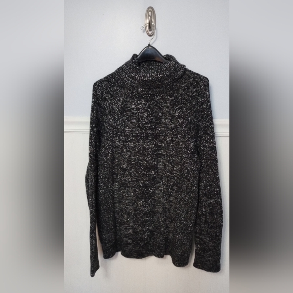Express Black and White Marled Cable-Knit Turtleneck Sweater NWT